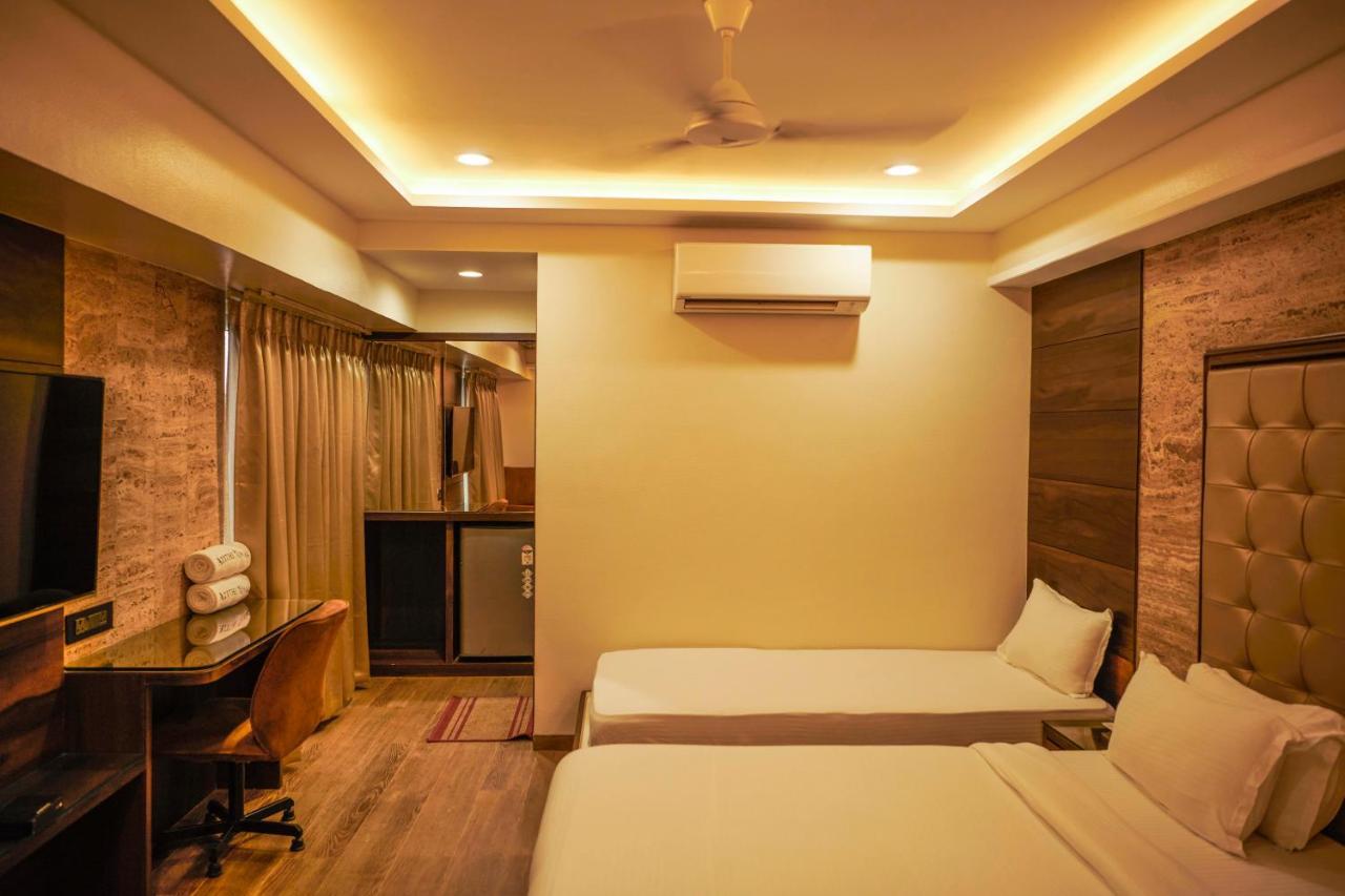 The Atithi Niwas Hotell Indore Eksteriør bilde